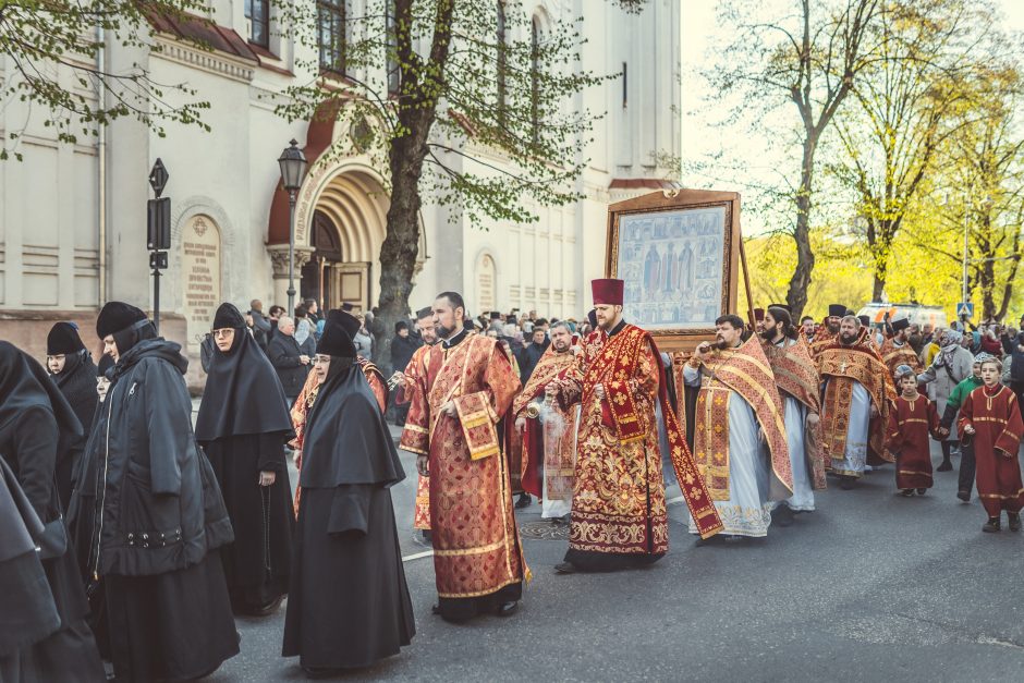 Tūkstančiai stačiatikių  išreiškė savo požiūrį į bandymus suskaldyti bažnyčią