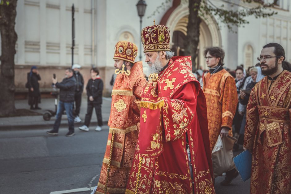 Tūkstančiai stačiatikių  išreiškė savo požiūrį į bandymus suskaldyti bažnyčią