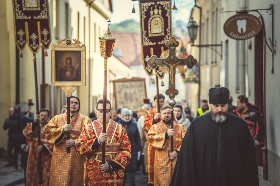 Tūkstančiai stačiatikių  išreiškė savo požiūrį į bandymus suskaldyti bažnyčią