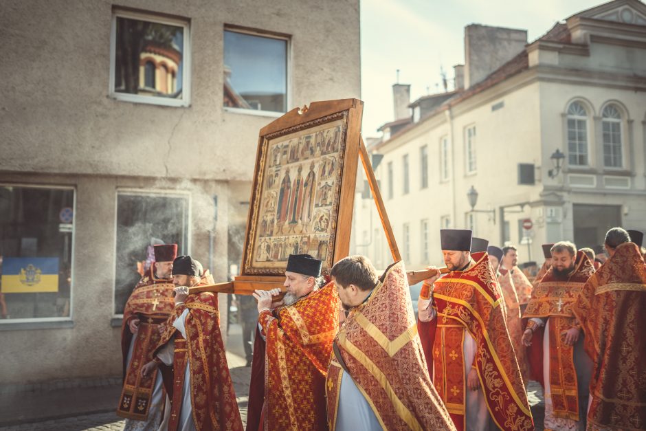 Tūkstančiai stačiatikių  išreiškė savo požiūrį į bandymus suskaldyti bažnyčią