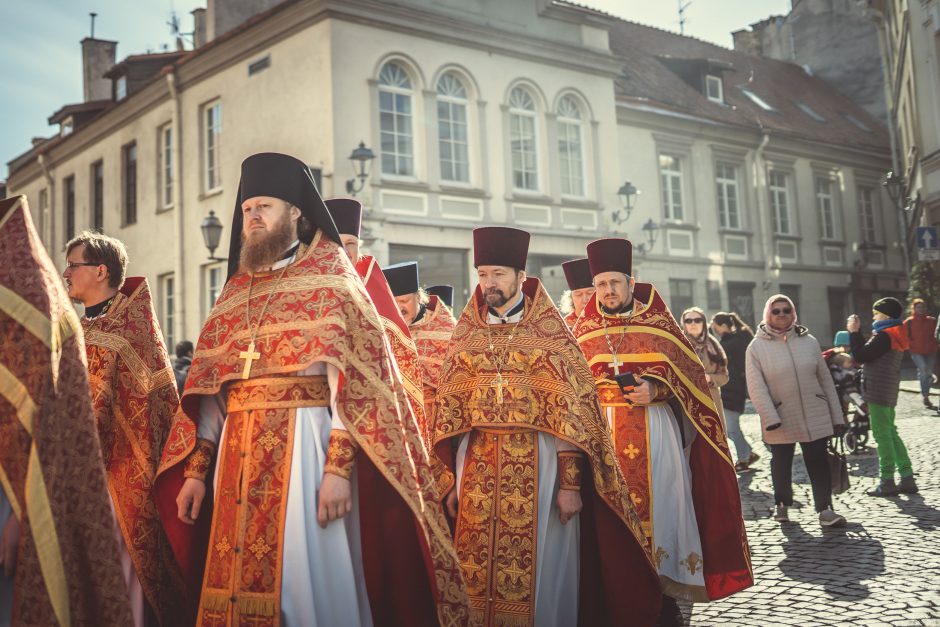 Tūkstančiai stačiatikių  išreiškė savo požiūrį į bandymus suskaldyti bažnyčią