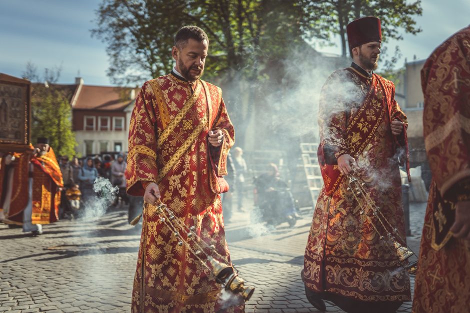 Tūkstančiai stačiatikių  išreiškė savo požiūrį į bandymus suskaldyti bažnyčią