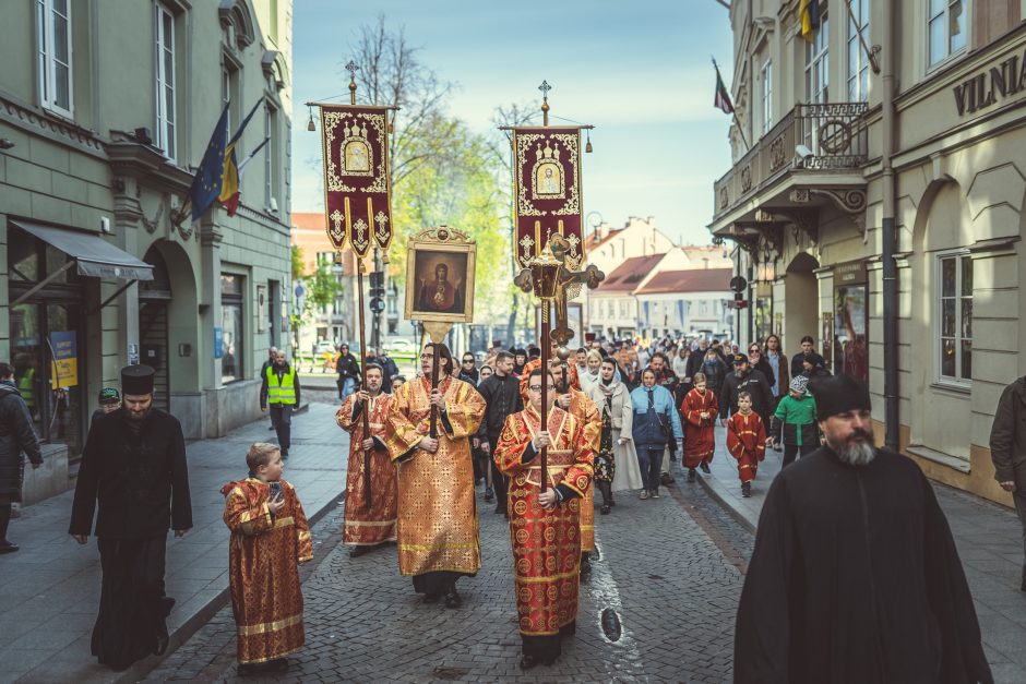 Tūkstančiai stačiatikių  išreiškė savo požiūrį į bandymus suskaldyti bažnyčią