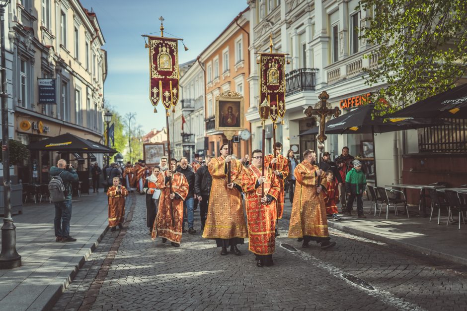 Tūkstančiai stačiatikių  išreiškė savo požiūrį į bandymus suskaldyti bažnyčią