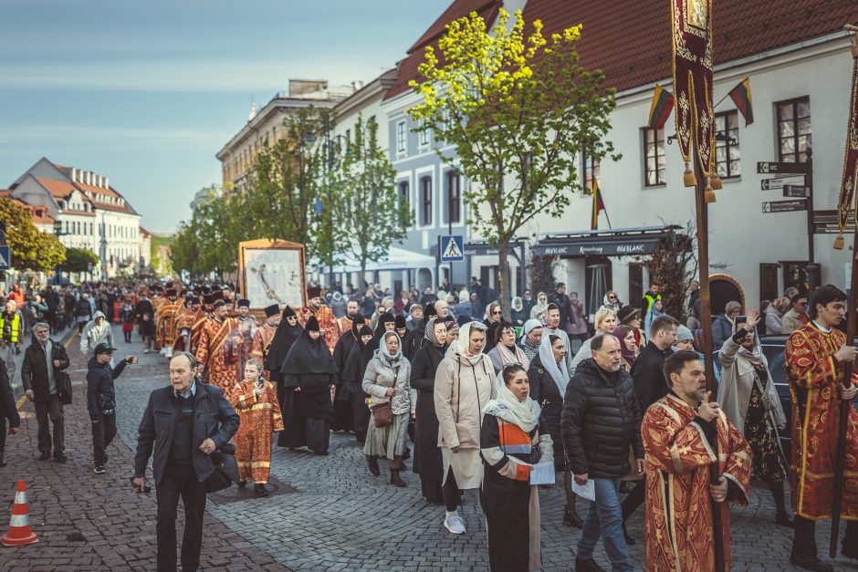 Tūkstančiai stačiatikių  išreiškė savo požiūrį į bandymus suskaldyti bažnyčią