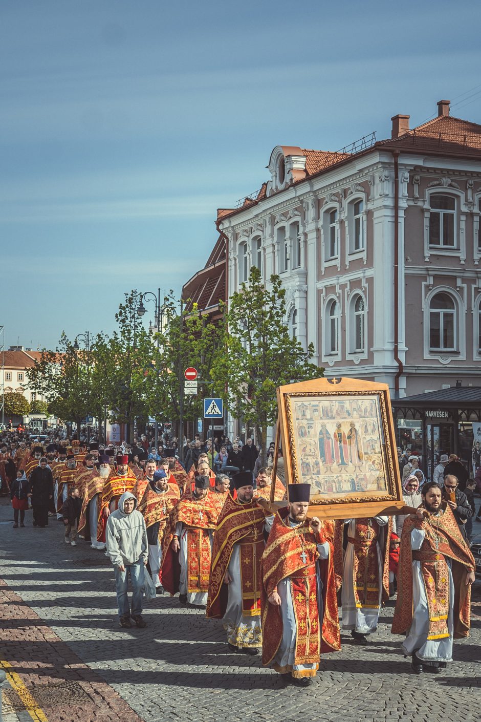 Tūkstančiai stačiatikių  išreiškė savo požiūrį į bandymus suskaldyti bažnyčią