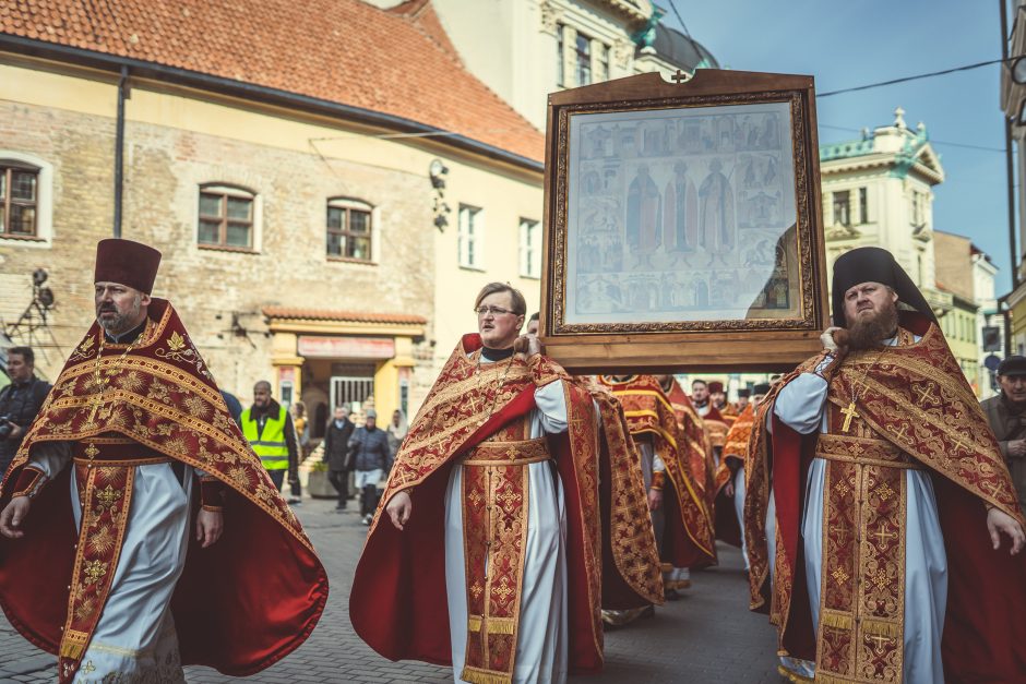 Tūkstančiai stačiatikių  išreiškė savo požiūrį į bandymus suskaldyti bažnyčią