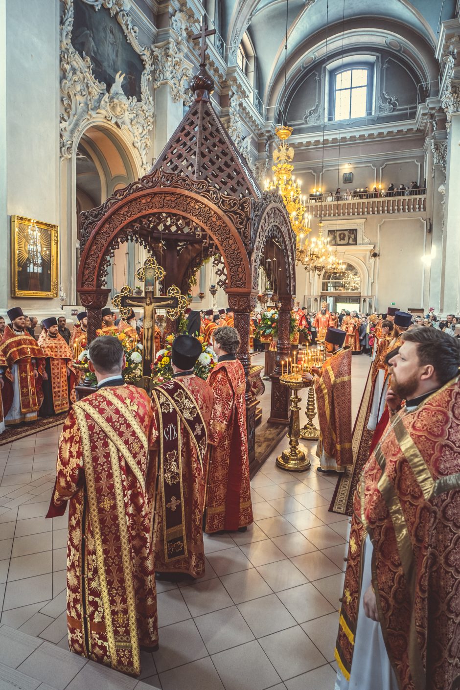 Tūkstančiai stačiatikių  išreiškė savo požiūrį į bandymus suskaldyti bažnyčią