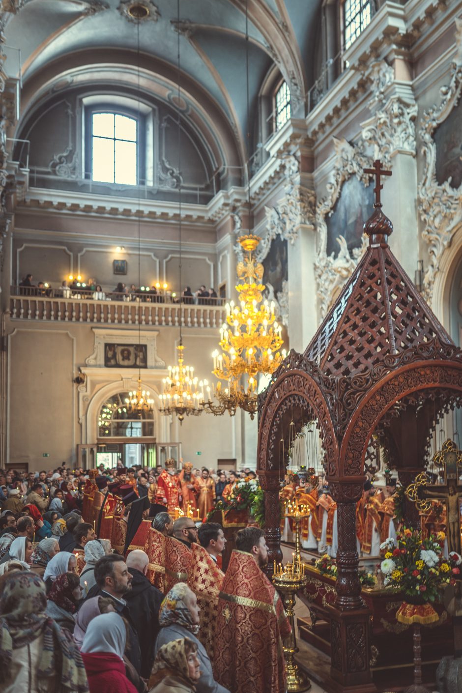 Tūkstančiai stačiatikių  išreiškė savo požiūrį į bandymus suskaldyti bažnyčią