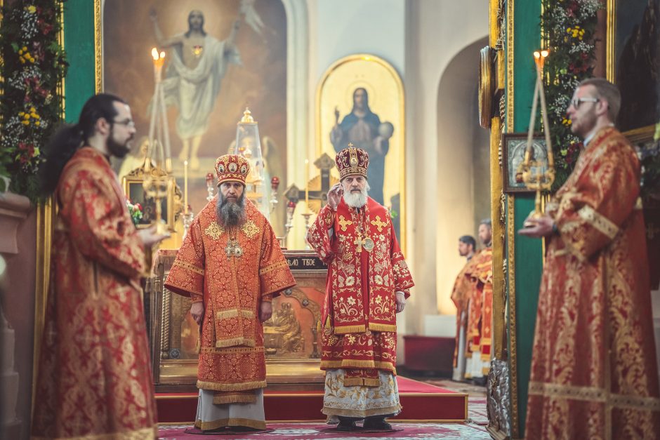 Tūkstančiai stačiatikių  išreiškė savo požiūrį į bandymus suskaldyti bažnyčią