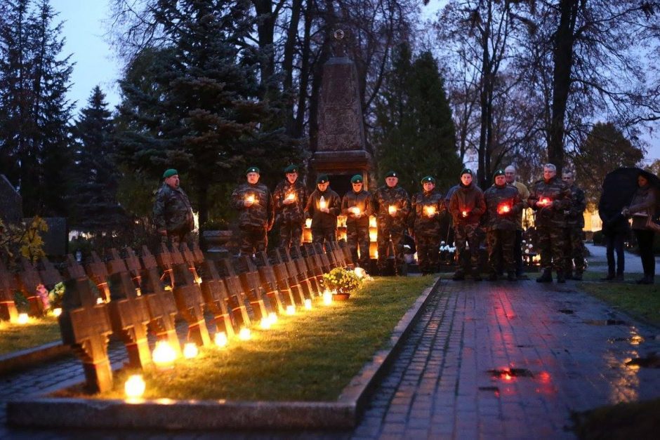 Uždek žvakelę: šauliai kviečia prisiminti ir pagerbti mūsų laisvės kovotojus