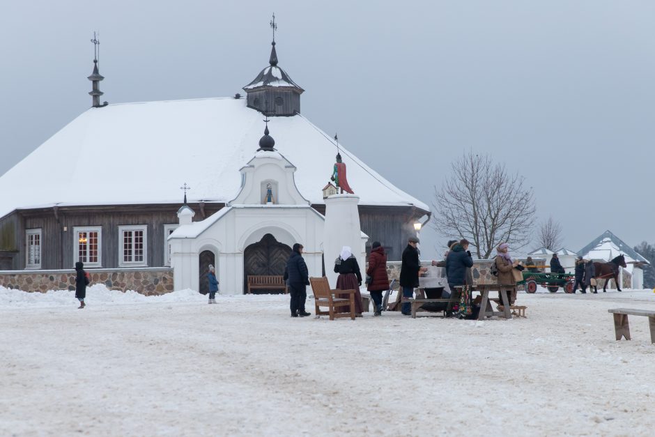 Rumšiškėse – prieškalėdinio laikotarpio egzotika