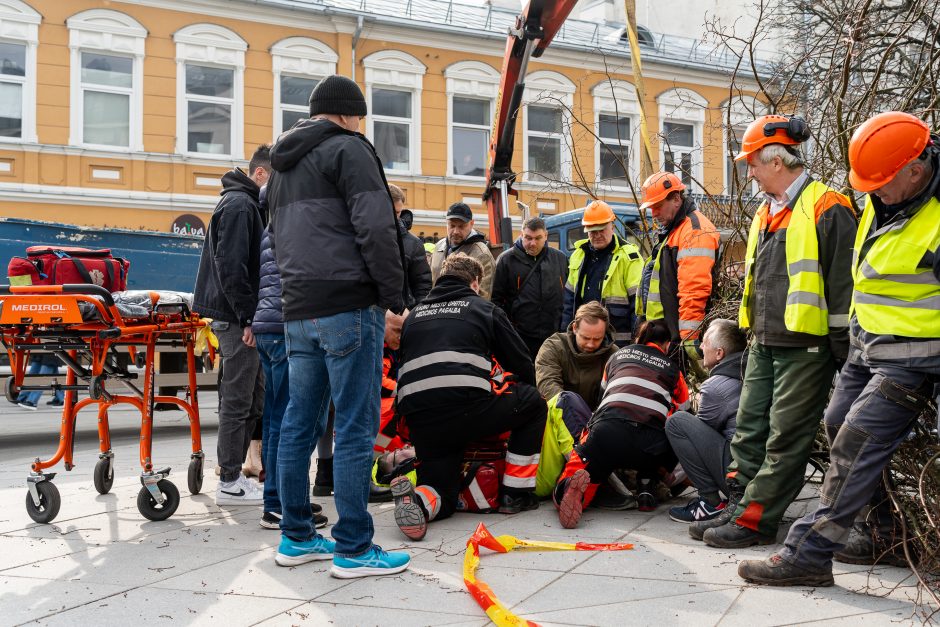 Darbo inspekcija dėl incidento Laisvės alėjoje pradėjo tyrimą: įžvelgia pažeidimų