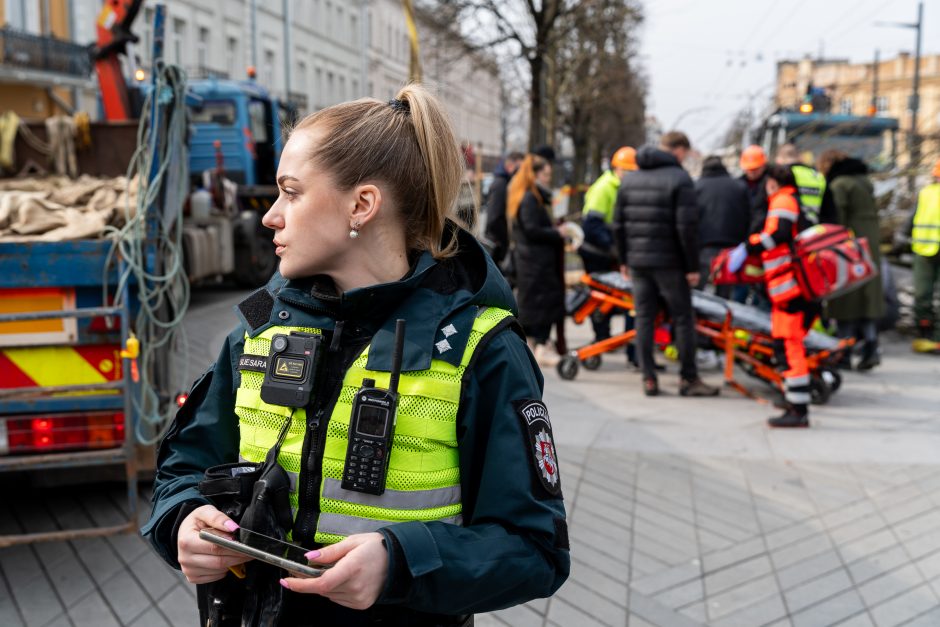 Darbo inspekcija dėl incidento Laisvės alėjoje pradėjo tyrimą: įžvelgia pažeidimų