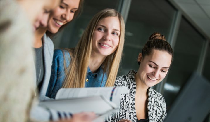 Į VGTU veržiasi studijuoti orlaivių pilotavimą ir kompiuterinį dizainą