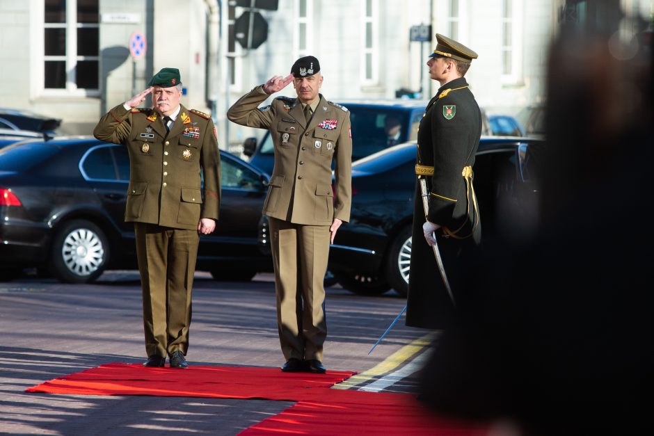 Generolas: Lenkija svarstys galimybes „Patriot“ sistemomis ginti Lietuvą