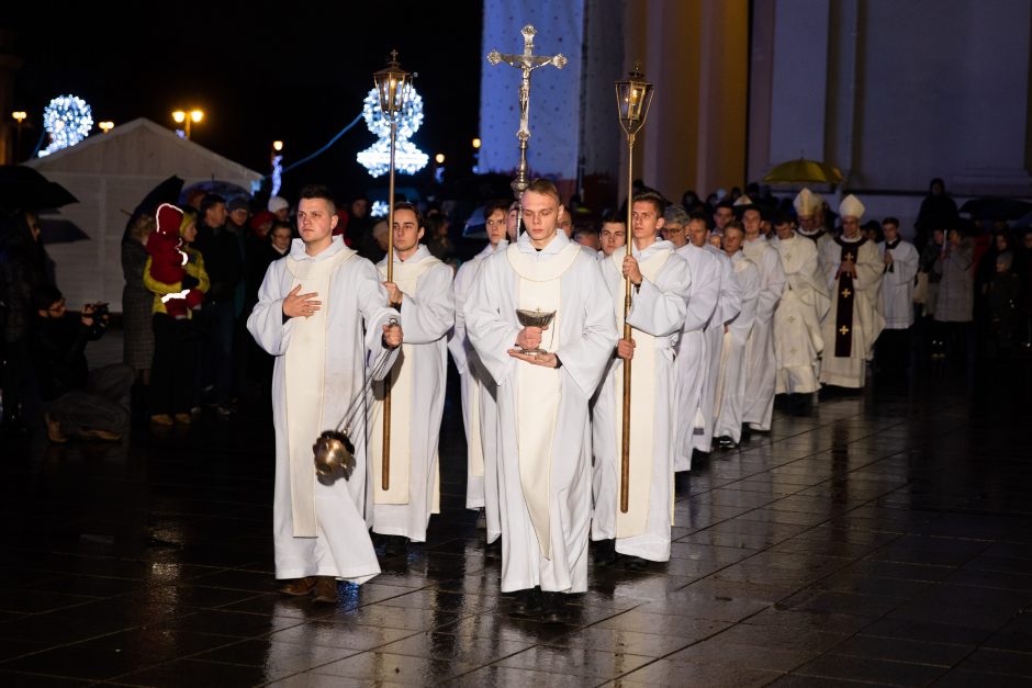 Vilniaus vyskupai: Kristaus gimimas yra žmonijos džiaugsmo šaltinis