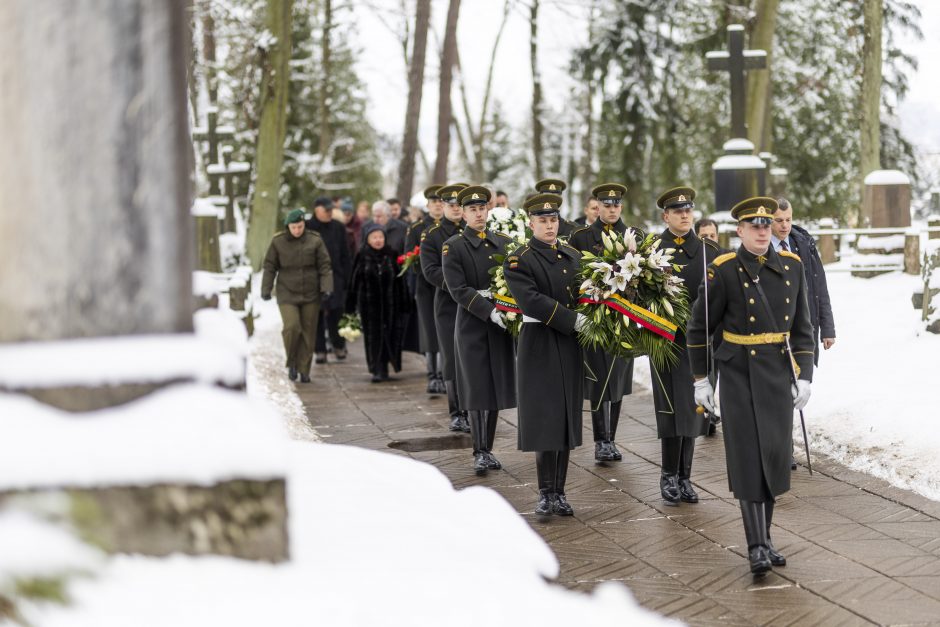 Prezidentas: Rusijai trypiant Ukrainą, svarbu turėti tokius simbolius kaip A. Ramanauskas