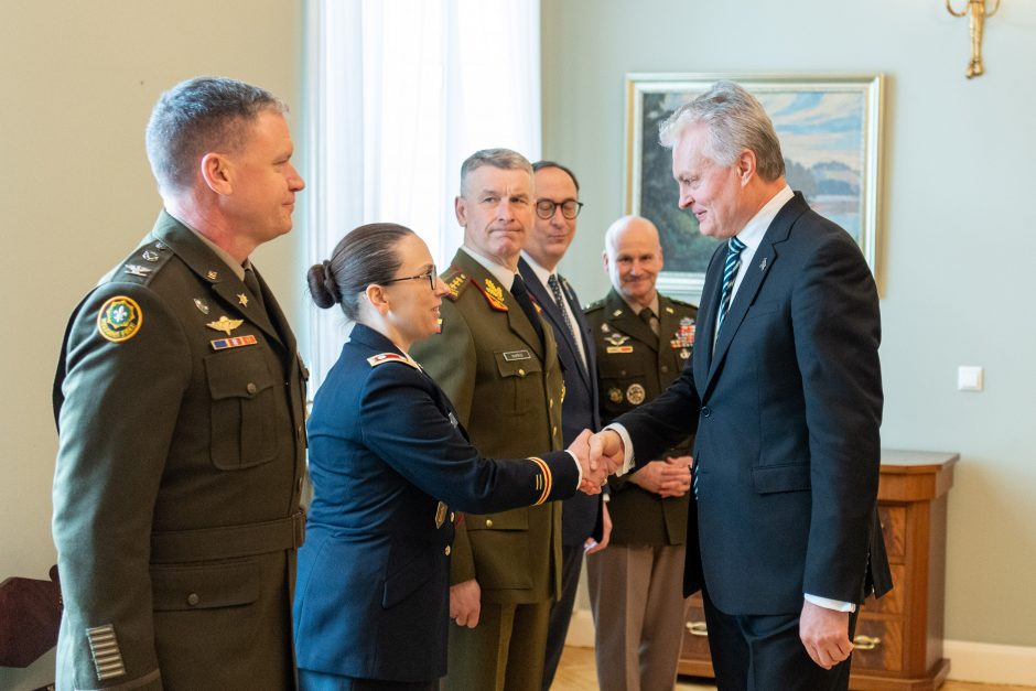 G. Nausėda su JAV pajėgų Europoje vadu aptarė NATO rytinio flango stiprinimą