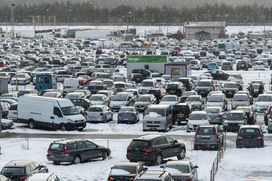 Kaip patikrinti, ar automobilio rida nesuklastota?