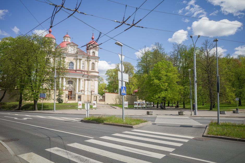 Vilnius tvarkys Jono Pauliaus II aikštę: bus stela su popiežiaus žodžiais