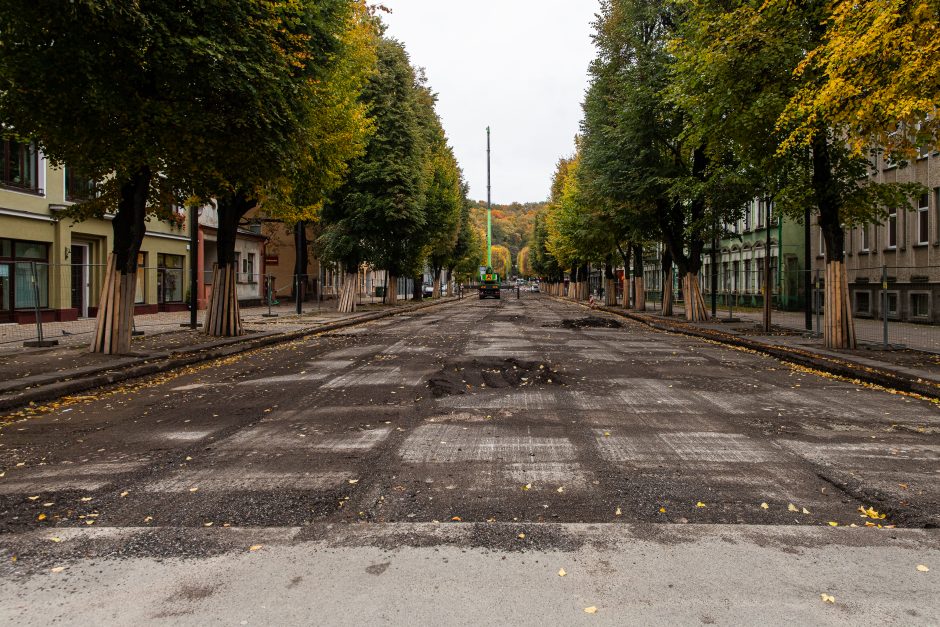 Laisvės alėjoje atsivėrė istorinis grindinys