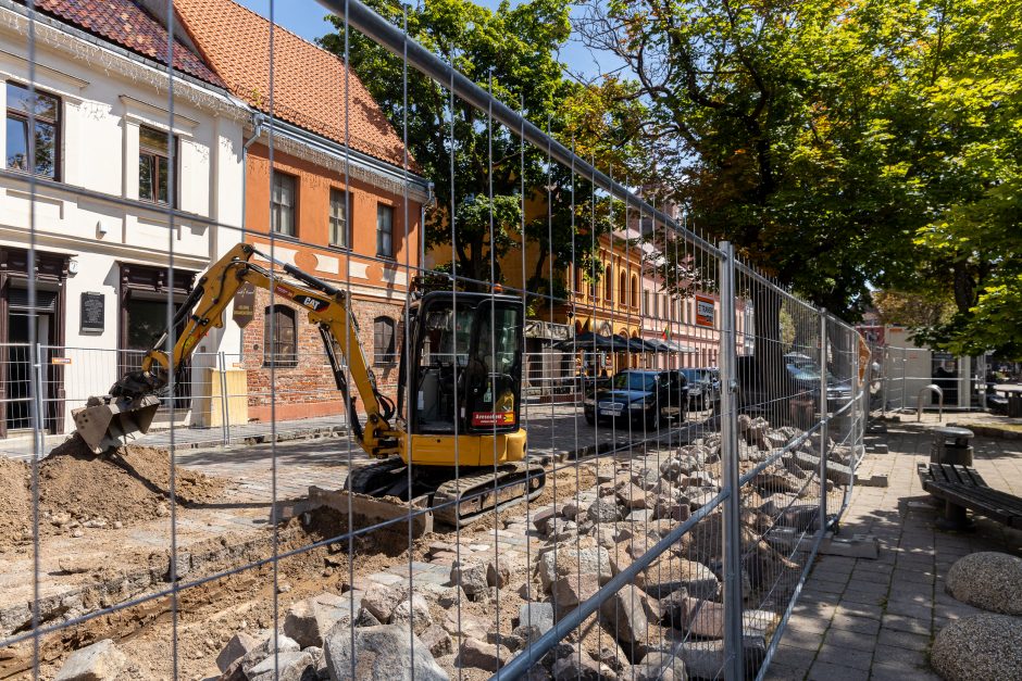 Rotušės aikštėje pluša archeologai: ko ieško?