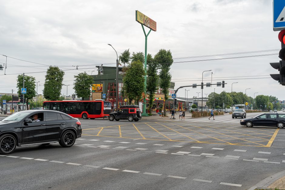 Kauno sankryžose plečiasi korių tinklas