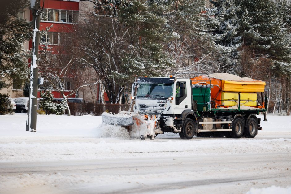 Keičiant padangas taip pat reikia žinių