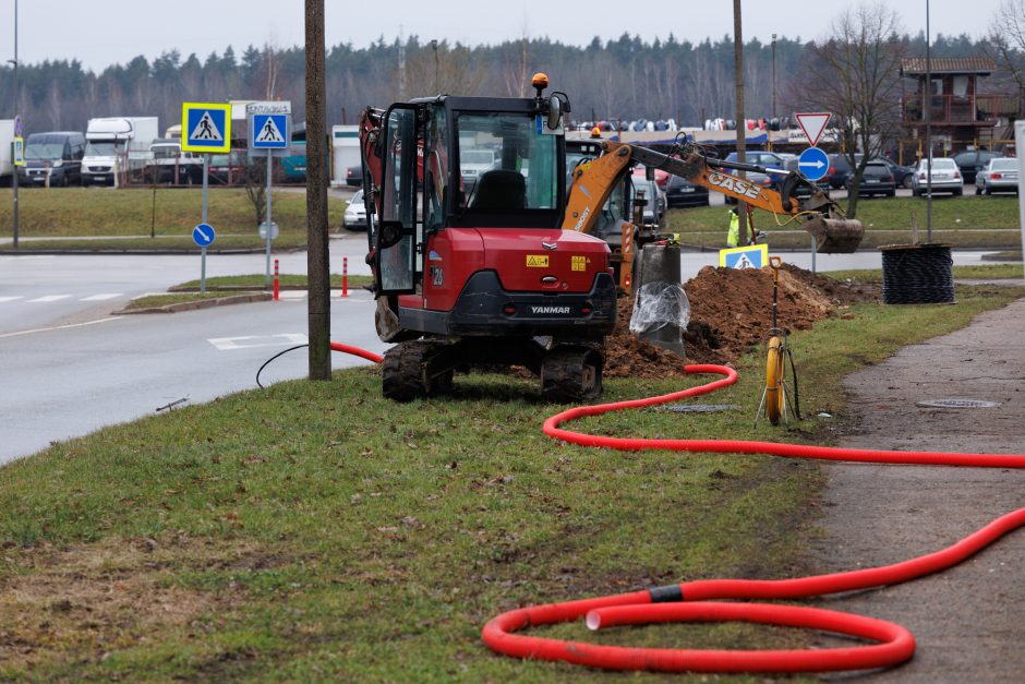 Gatvėse – nauji šviestuvai: padeda sutaupyti