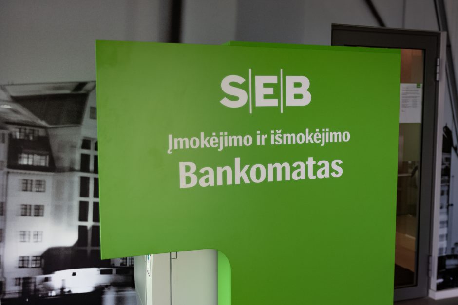 Viešnagę į Kauną apkartino bankas – liko be pinigų