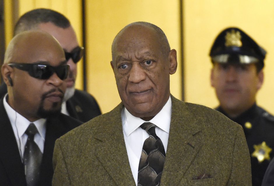 Komikas B. Cosby gegužę bus teisiamas dėl seksualinės prievartos