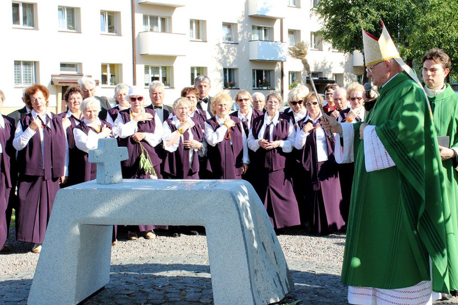 Žemaitijos sostinę papuošė jaunųjų menininkų darbai