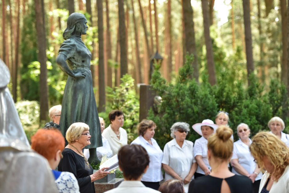 Rašytoja A. Ruseckaitė: S. Nėriai teko didžiuliai išbandymai