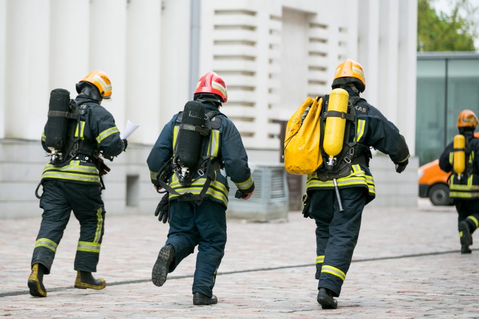 Prisikėlimo bažnyčioje šeimininkavo ugniagesiai