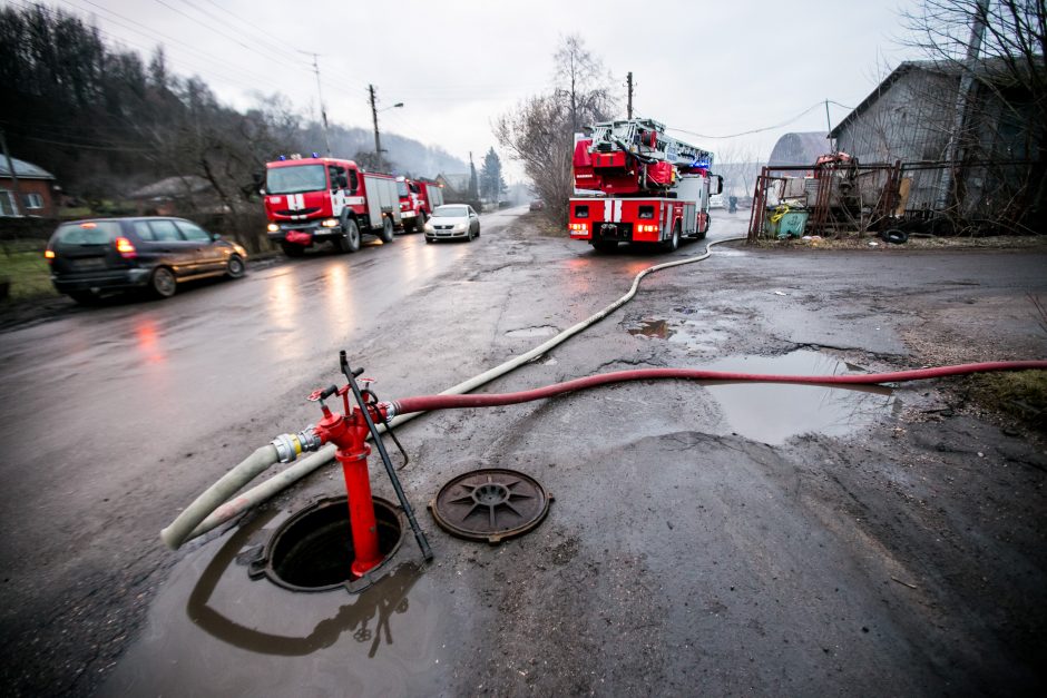 Kaune supleškėjo metalo supirktuvė 