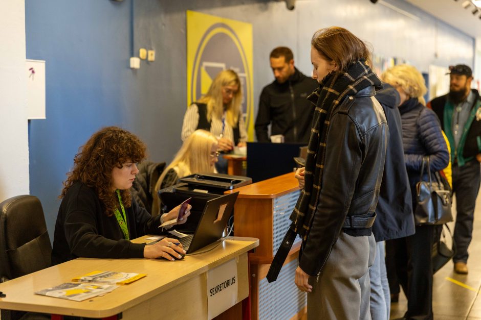 Kauniečiai noriai balsavo Seimo rinkimuose: kai kur – stebinantis aktyvumas