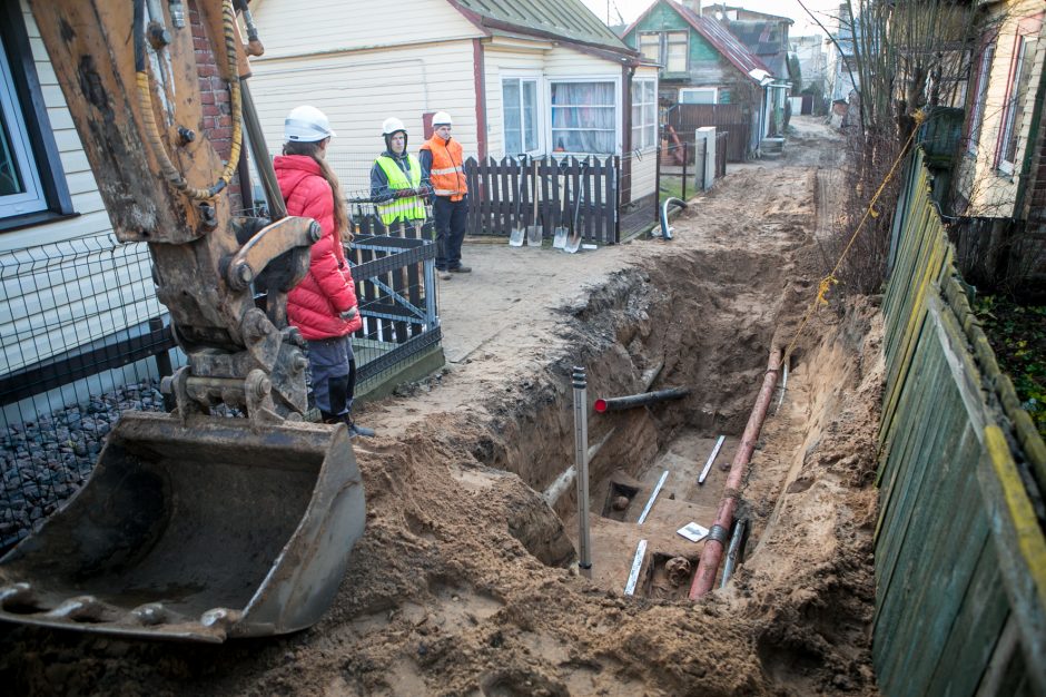 Perlojos gatvėje atrado kapines: laidoti ir naujagimiai