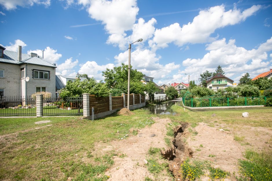 Po liūties Žemųjų Šančių gyventojai skendo fekalijose: tai – ekologinė bomba