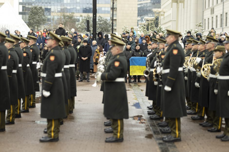 Laisvės gynėjų dienos proga Vilniuje pakeltos valstybės vėliavos