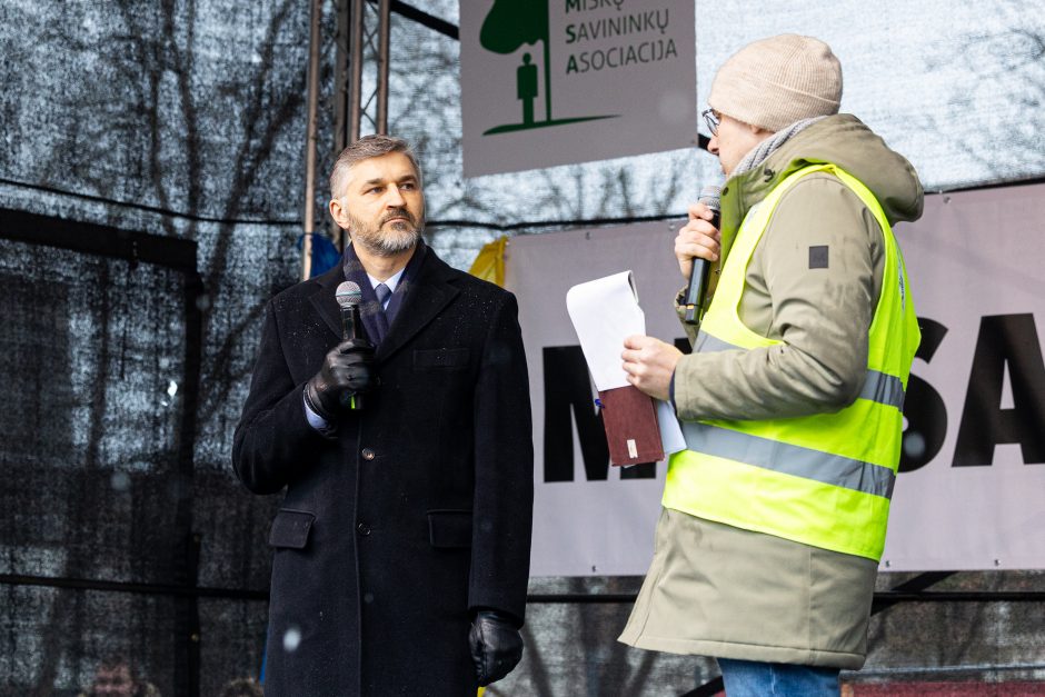 Ūkininkai prašo policijos palydos išvykstant: kitaip negalės judėti automagistralėmis