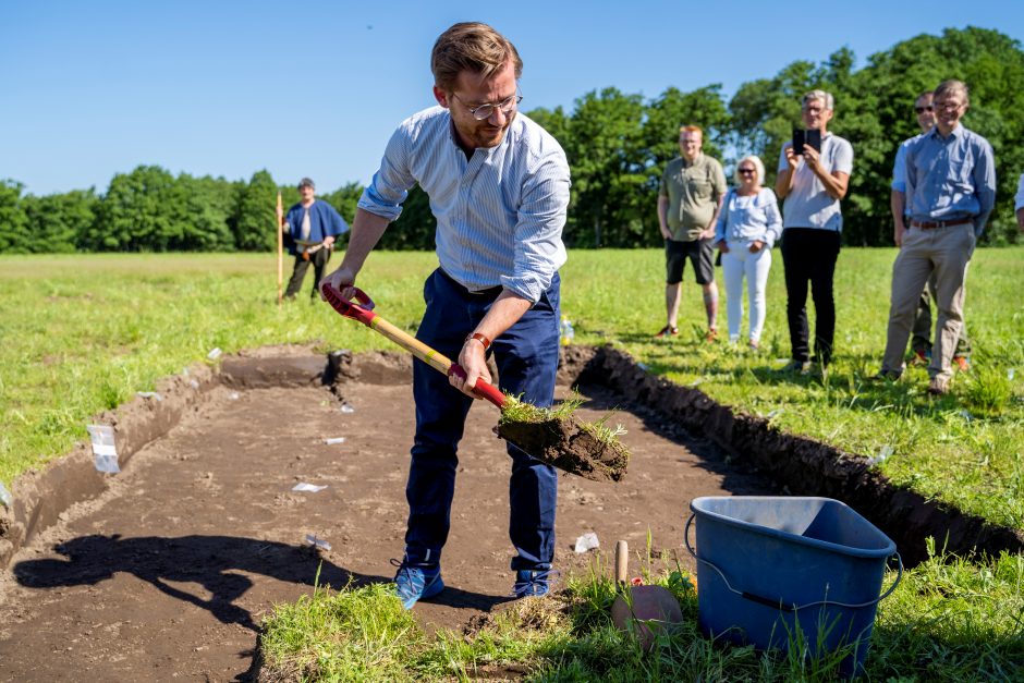 Norvegijoje pradedami reto senovinio vikingų laivo archeologiniai kasinėjimai