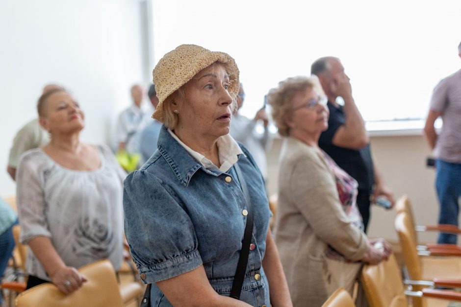 LAT perkvalifikavo A. Paleckio veiksmus į rengimąsi šnipinėti: bausmę sumažino pusmečiu