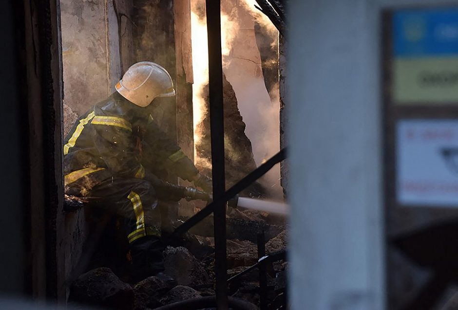 Opozicija nevienareikšmiškai vertina siūlymą valstybės biudžete numatyti lėšas Ukrainai