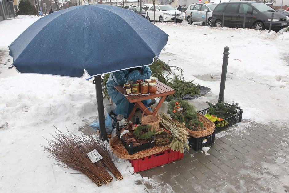 Žaliakalnio turgaus prekeivė: net ir prieš šventes niekas neperka žąsų ir ančių