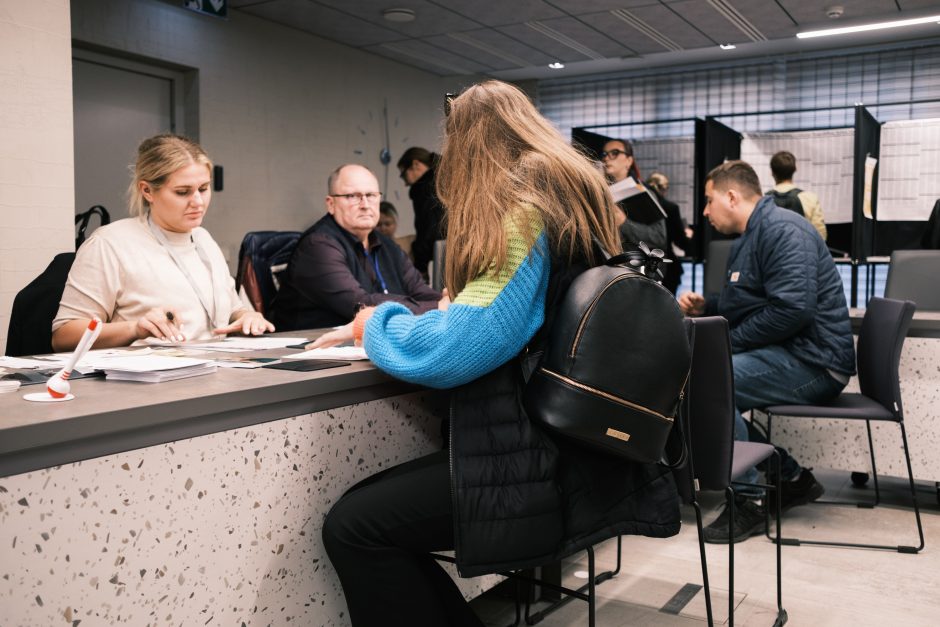 Širdį glostanti eilė: kauniečiai nori spėti iš anksto balsuoti Seimo rinkimuose