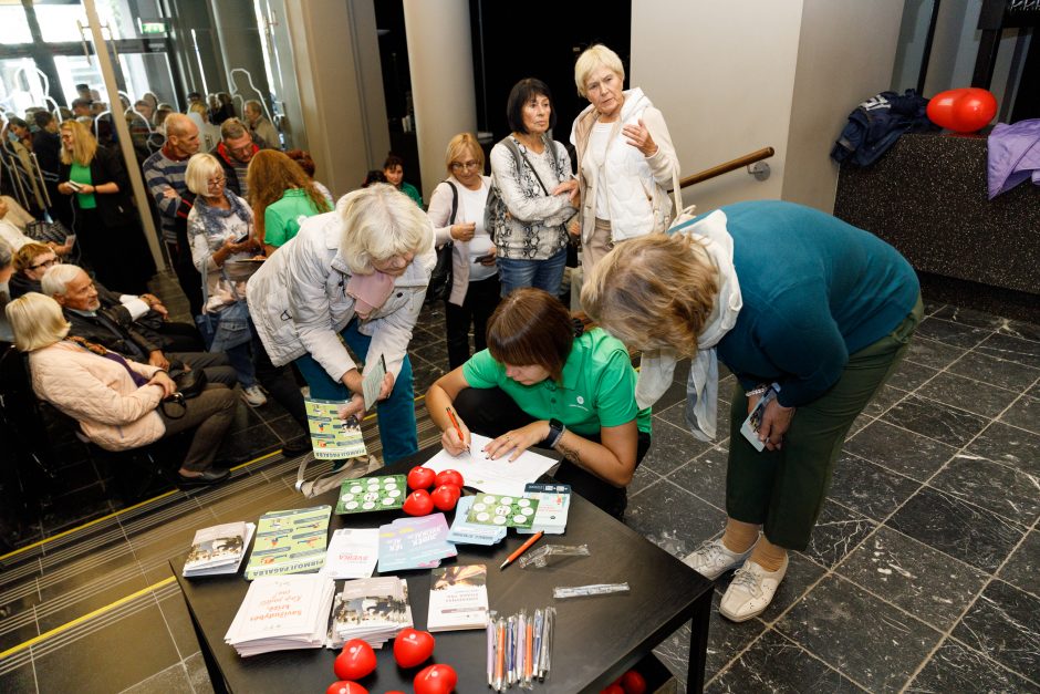 Pasinaudokite proga: Kauno teatre – nemokami kraujo tyrimai