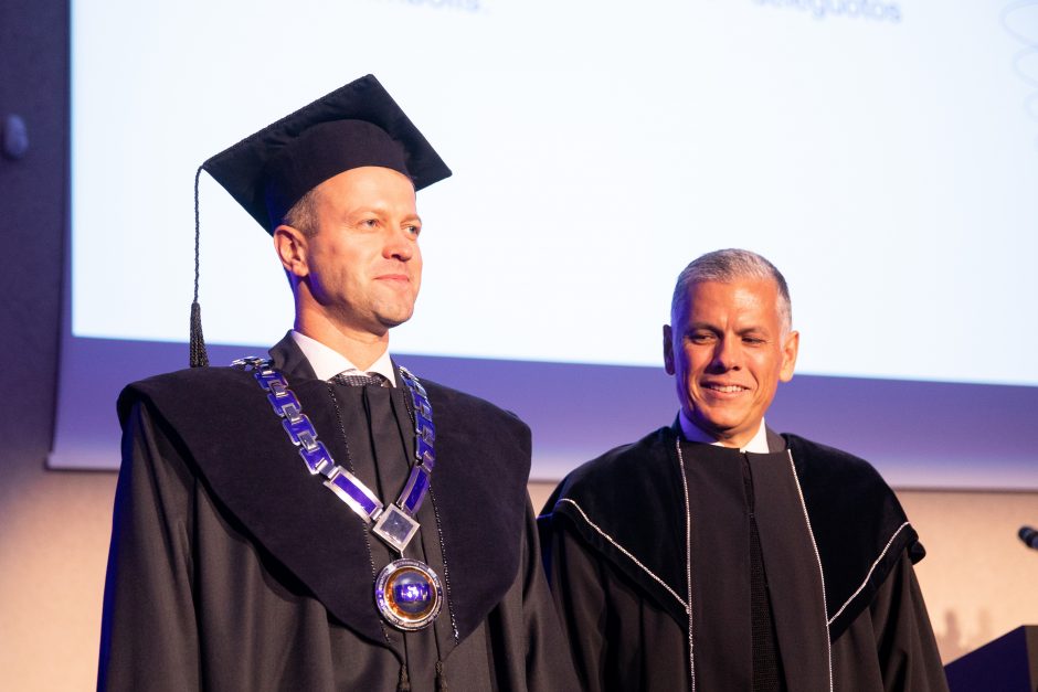 Inauguruotas naujas ISM Vadybos ir ekonomikos universiteto rektorius D. Misiūnas