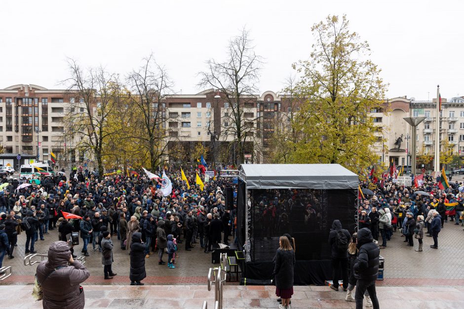 Protestas dėl NT mokesčio: jeigu matysiu, kad iš manęs atima namus, aš juos sudeginsiu