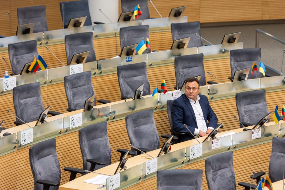 Seimas sudarė komisiją dėl imuniteto panaikinimo P. Gražuliui, dalis opozicijos nedalyvaus